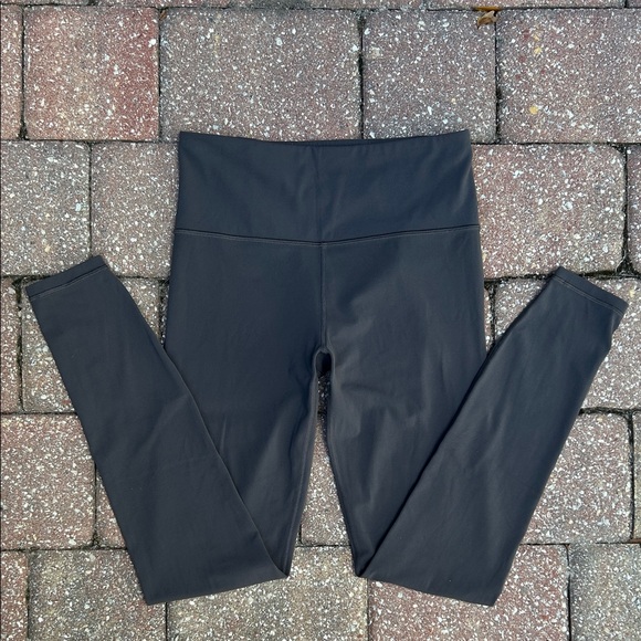 Worn once - ATHLETA Elation Ultra High Rise Legging in Gray - Picture 7 of 11